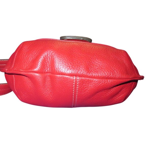 B. Makowsky Vintage Red Pebbled Leather Crossbody Bag & Large Silver Bag Charm - Picture 5 of 11